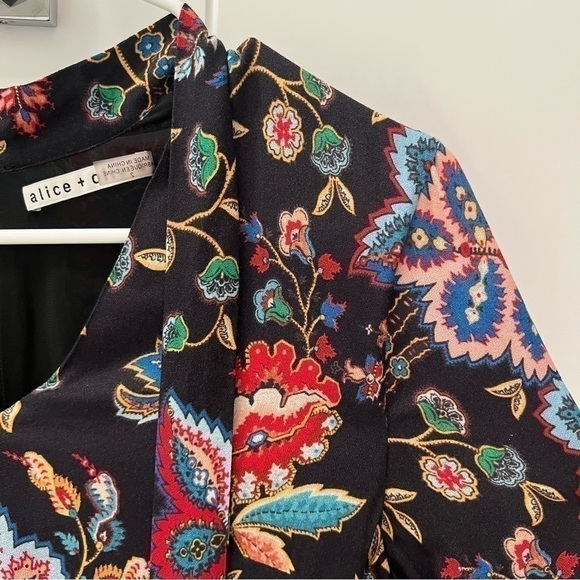 SALE Alice+ Olivia Floral Romper- Size 2 SALE - Picture 9 of 14